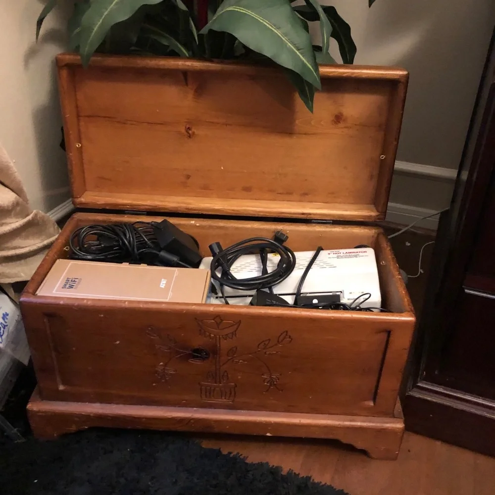 Small trunk / toy box - Picture 2 of 2